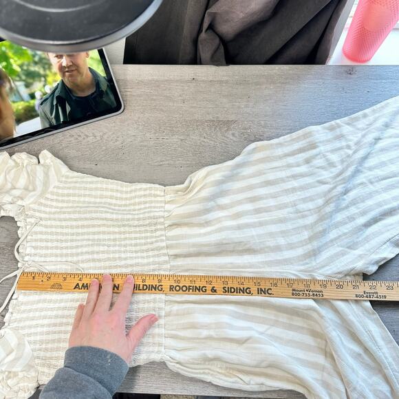 Abercrombie & Fitch Linen Jumpsuit Striped Smocked Body Short Sleeves SP - Picture 13 of 16